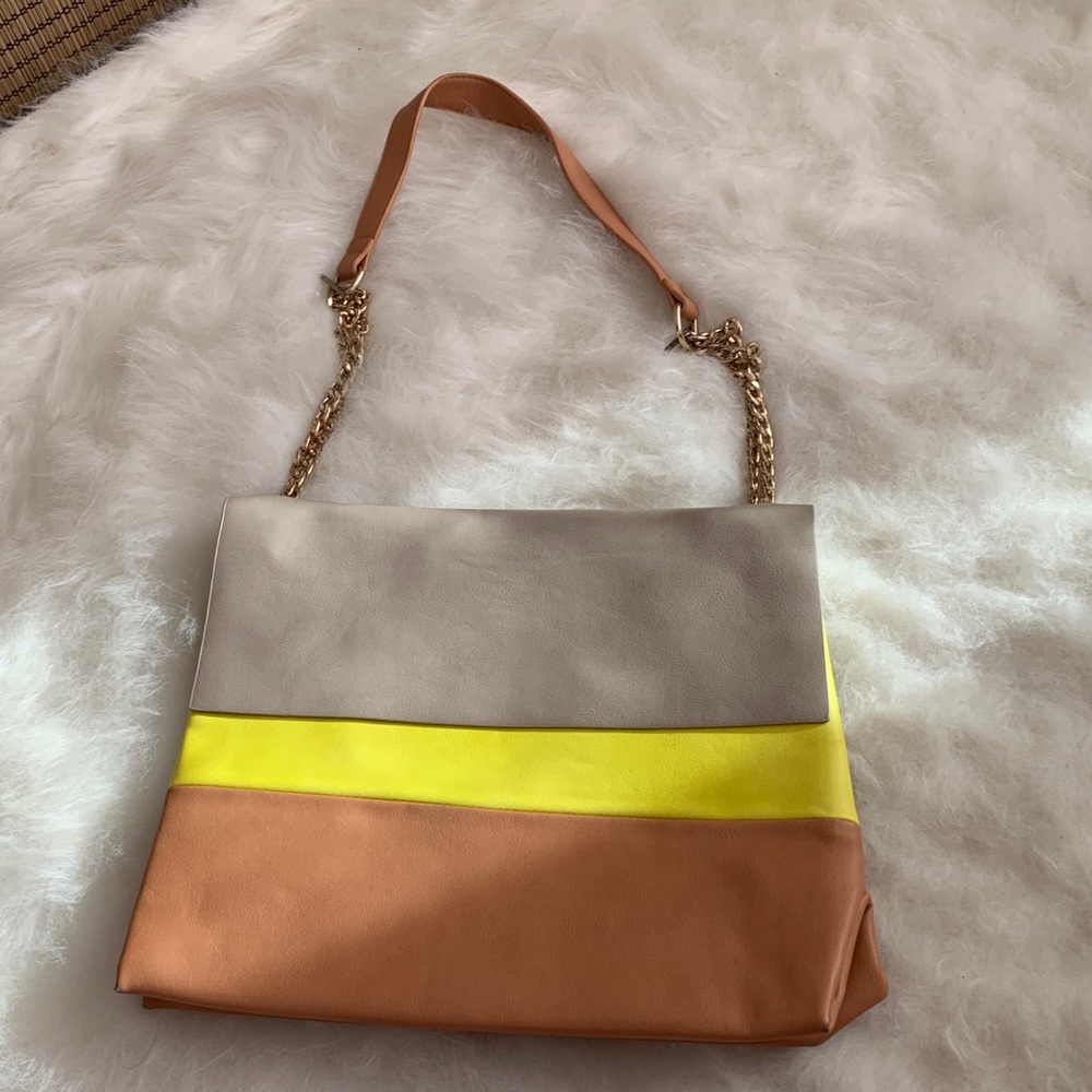 Pocket sleeve style purse.